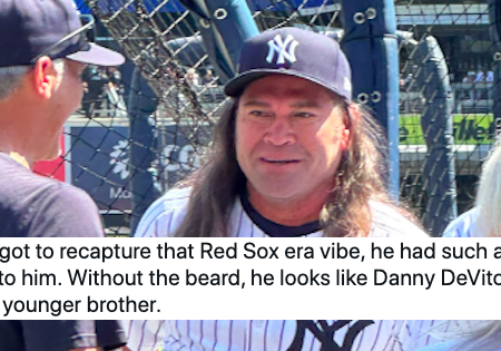 This recent photo of MLB legend Johnny Damon had people in shock that celebrity athletes get older, too