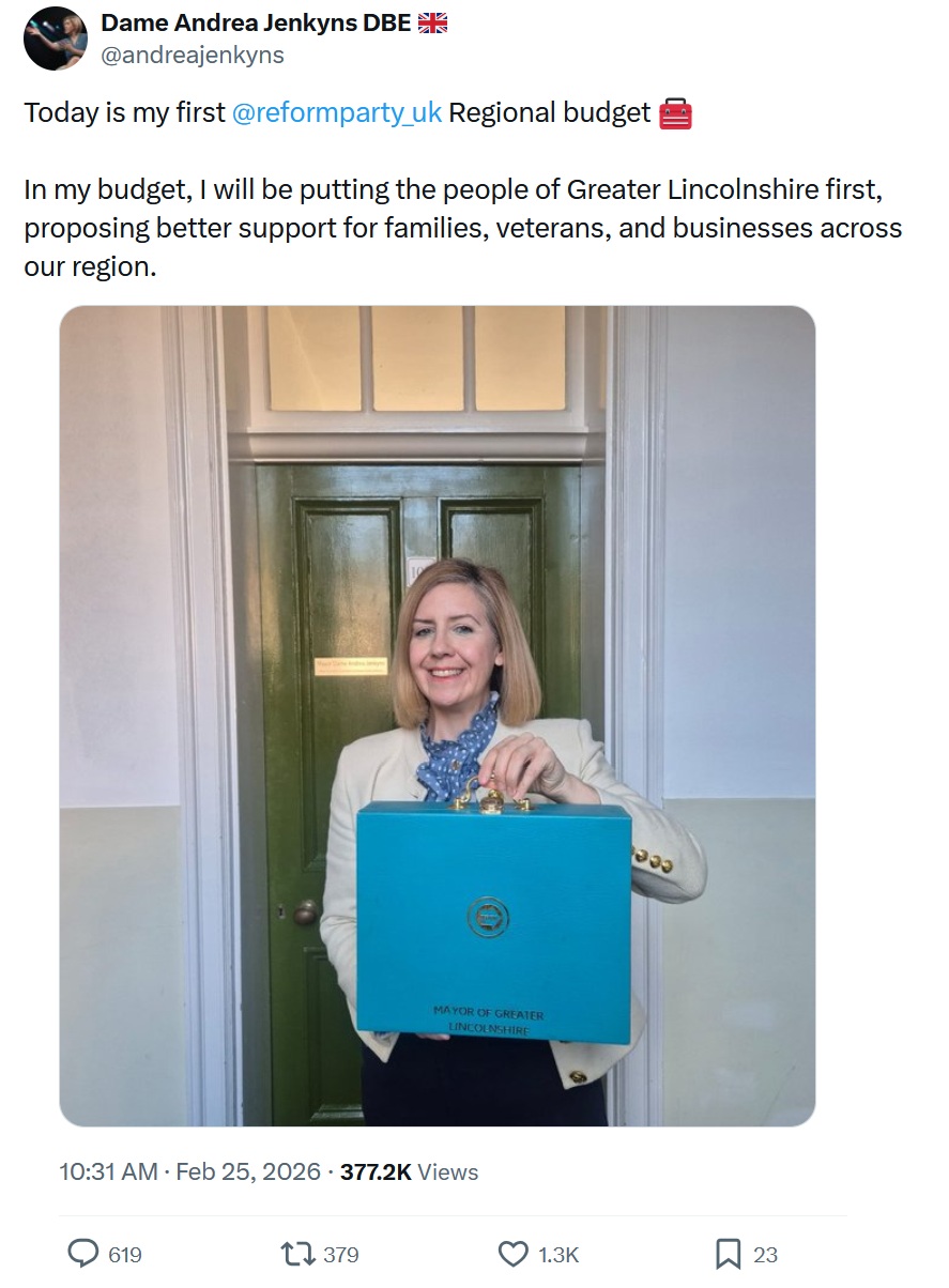 Today is my first @reformparty_uk
Regional budget 🧰
In my budget, I will be putting the people of Greater Lincolnshire first, proposing better support for families, veterans, and businesses across our region.
With an image of Andrea Jenkyns standing by a door, holding up a case like the one the Treasury uses, but which is Reform blue, with a Reform logo and some badly applied stick-on letters that say 'Mayot of Lincolnshire'