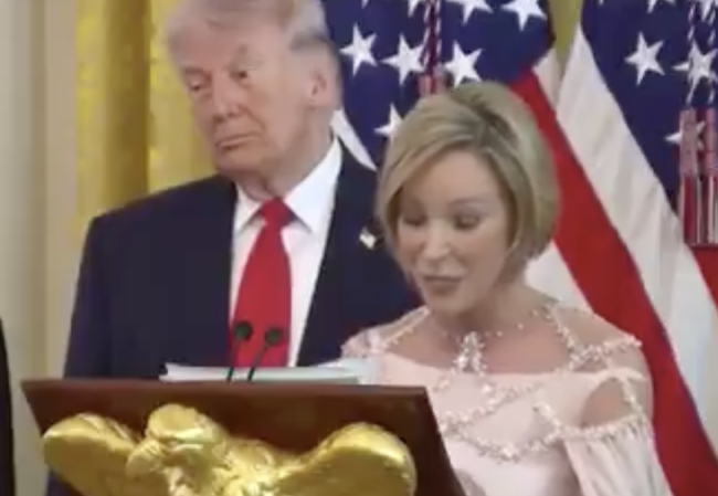 Trump’s ‘spiritual adviser’ just found he had so much in common with Jesus and these 14 responses totally nailed it