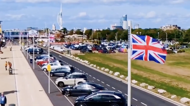 A Reform UK-er got super excited by all these Union Jacks put up in Portsmouth and these 17 A++ replies surely said it best