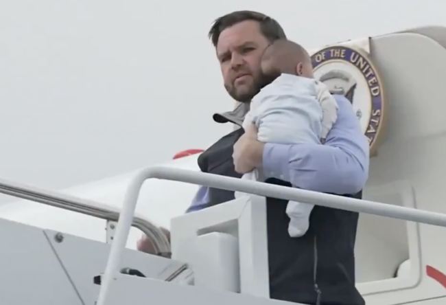 A Maga bigged up JD Vance for ‘humanising fatherhood’ and the entirety of the internet responded as one