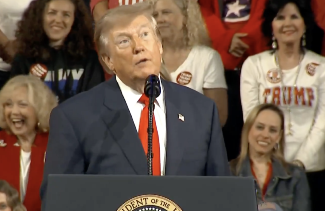 Donald Trump just openly mocked these Magas to their face and their response only made it funnier (and so much more humiliating)
