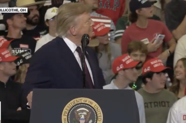 This Trump heckler took it to the next level and got just the response he’d presumably have been hoping for