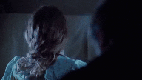 Scene from the Exorcist where Regan's head spins around